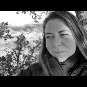 Meet your Posher, April